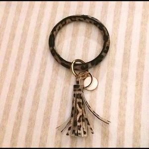 Pink Lily - Leopard Keyring